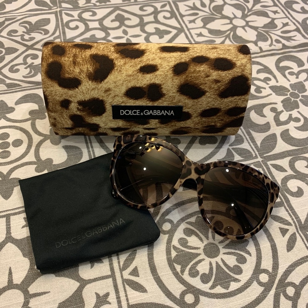 Like NEW Dolce & Gabbana Sunglasses